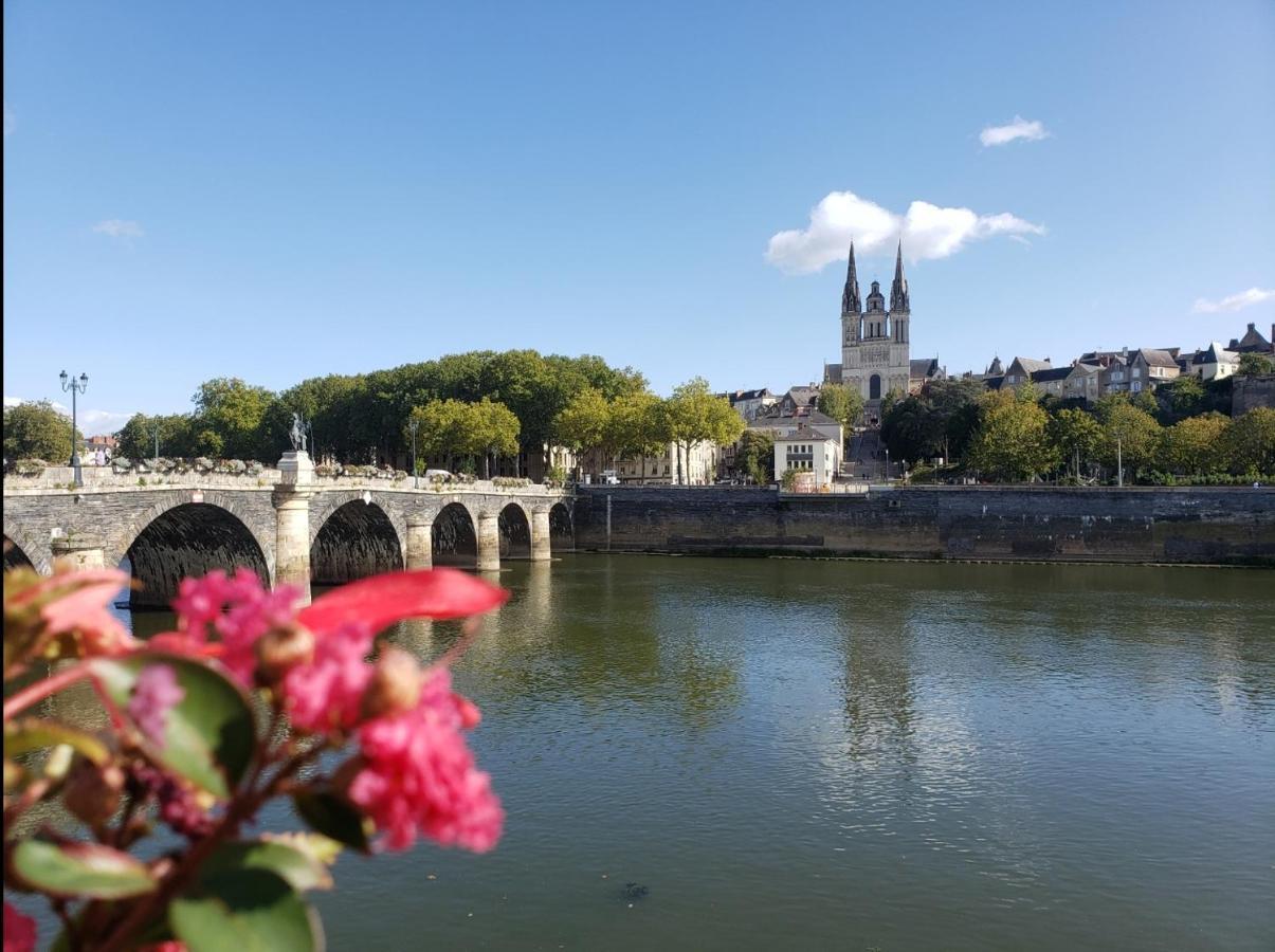 Le Chateau Angers Exterior photo